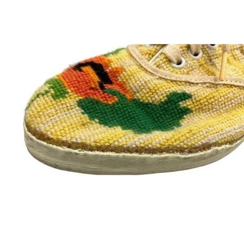 Vintage VANS Van Doren Floral Needlepoint Women's Sneakers Size 7.5